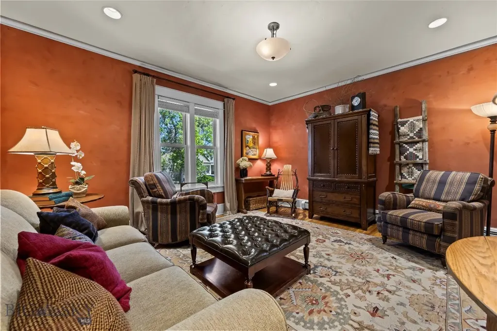 425 N B Street Livingston MT 59047