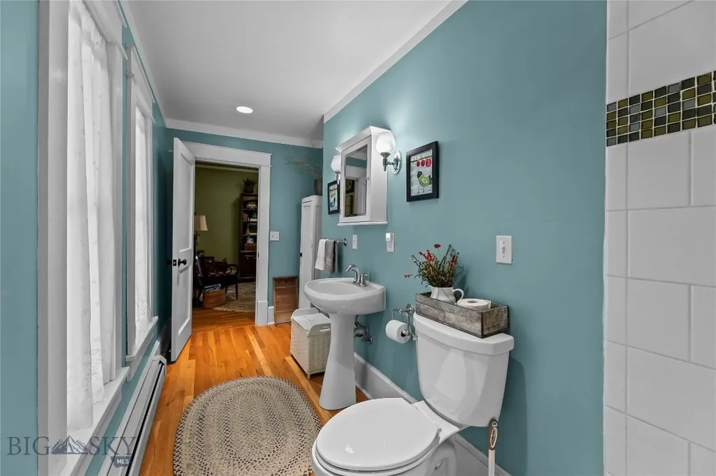 425 N B Street Livingston MT 59047