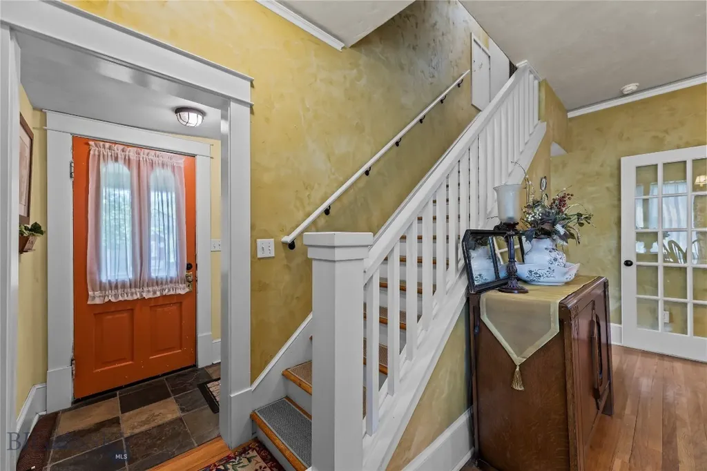 425 N B Street Livingston MT 59047