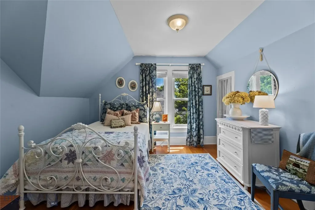 425 N B Street Livingston MT 59047