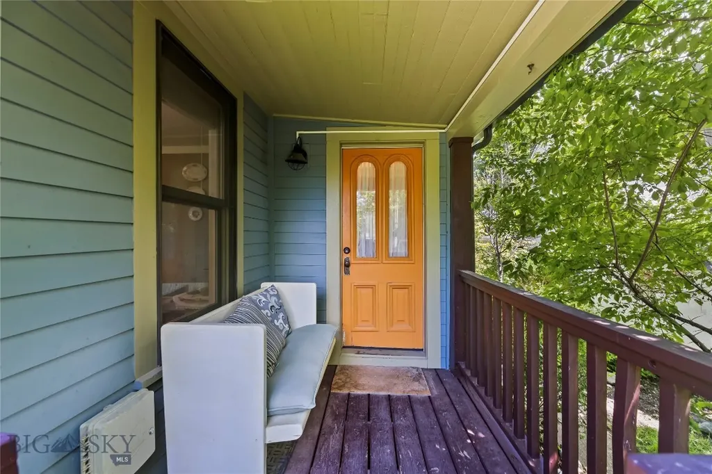 425 N B Street Livingston MT 59047