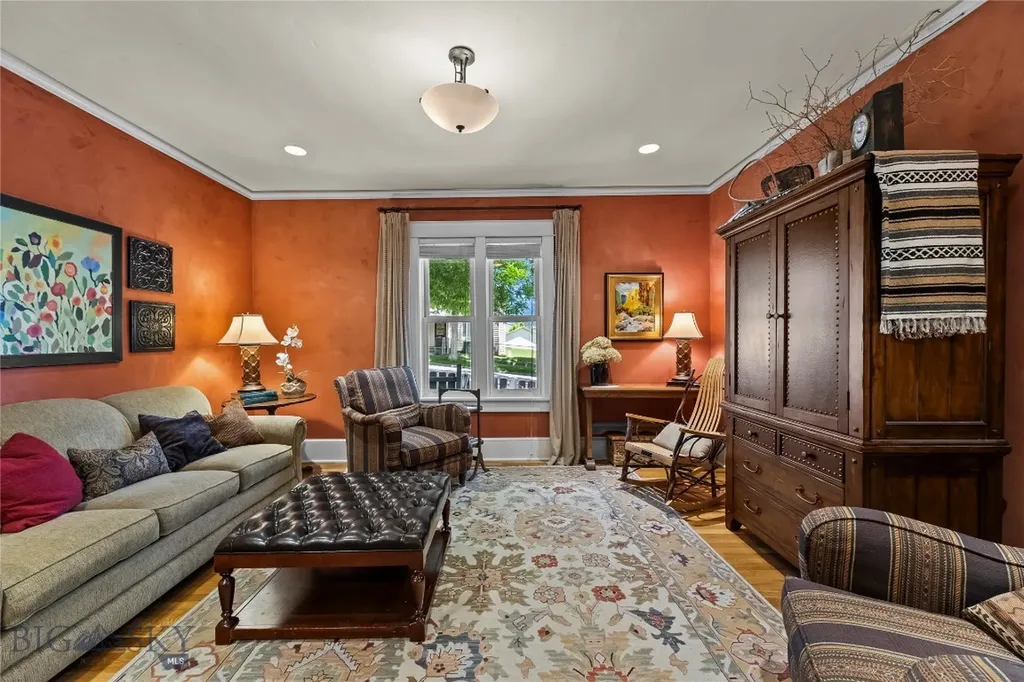 425 N B Street Livingston MT 59047