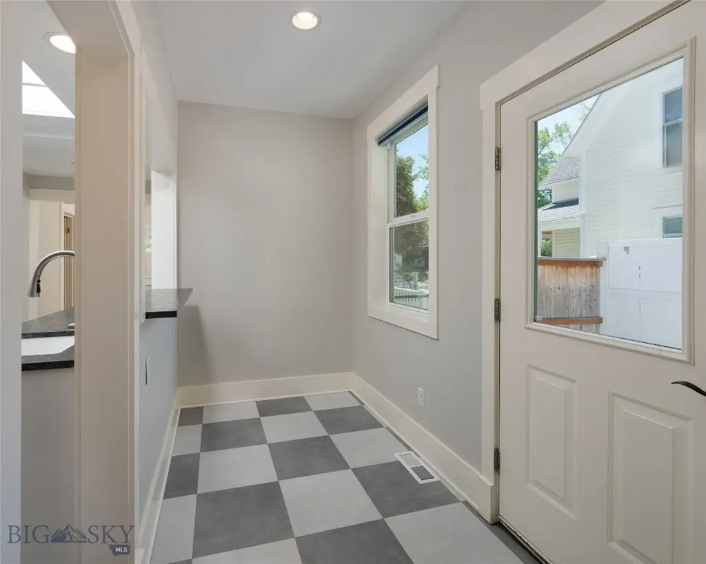 419 S Tracy Avenue Bozeman MT 59715