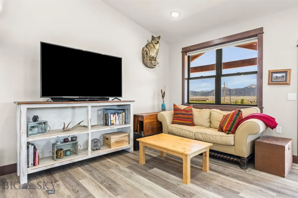 14A & 14b Cookhouse Trail Ennis MT 59729