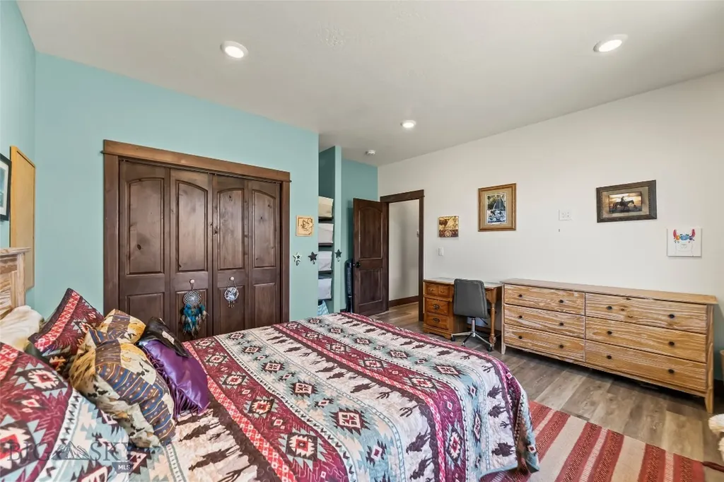 14A & 14b Cookhouse Trail Ennis MT 59729