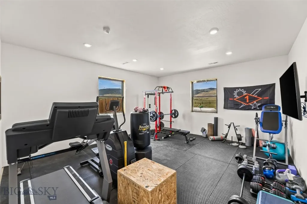 14A & 14b Cookhouse Trail Ennis MT 59729