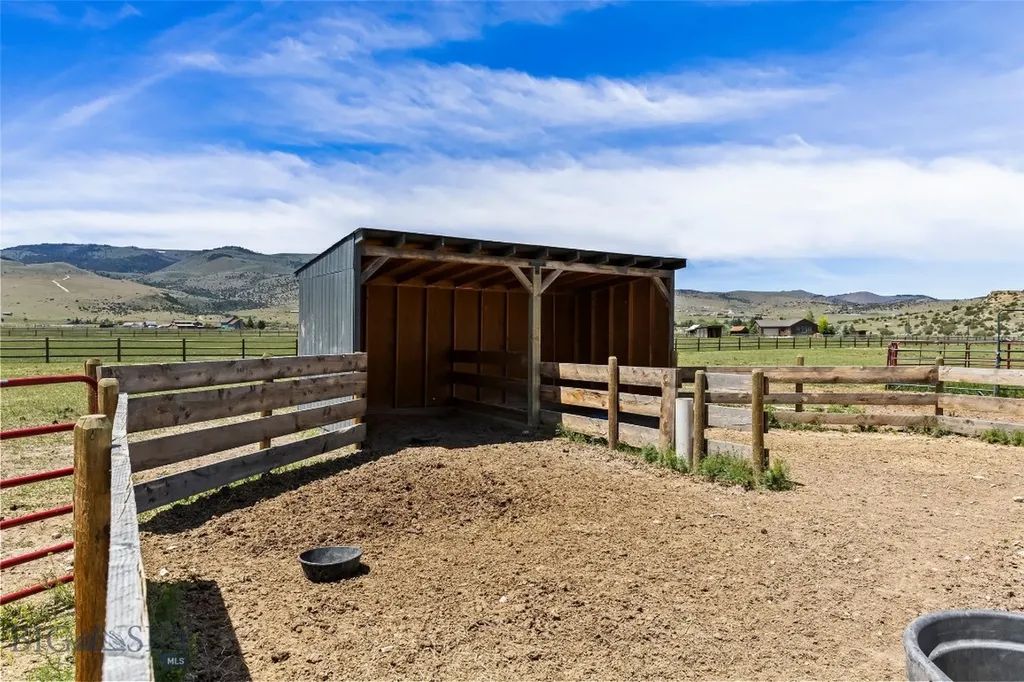 14A & 14b Cookhouse Trail Ennis MT 59729