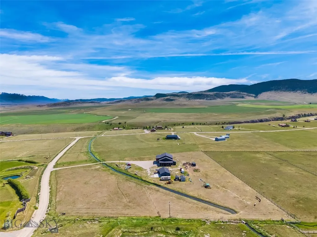 14A & 14b Cookhouse Trail Ennis MT 59729