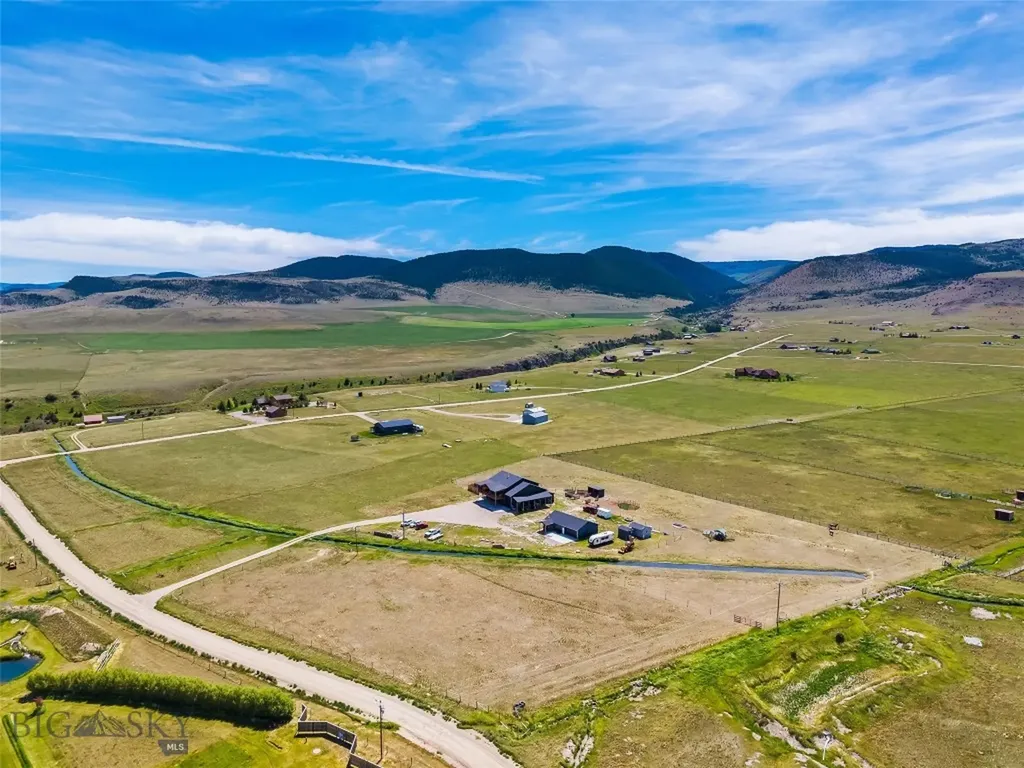14A & 14b Cookhouse Trail Ennis MT 59729