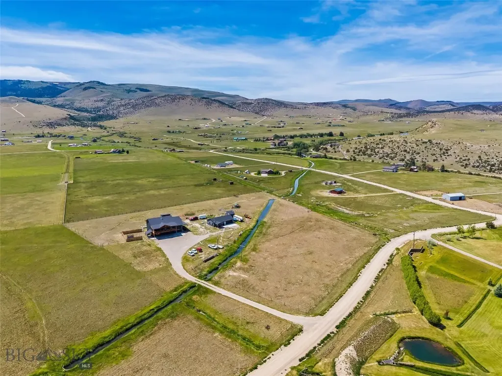 14A & 14b Cookhouse Trail Ennis MT 59729
