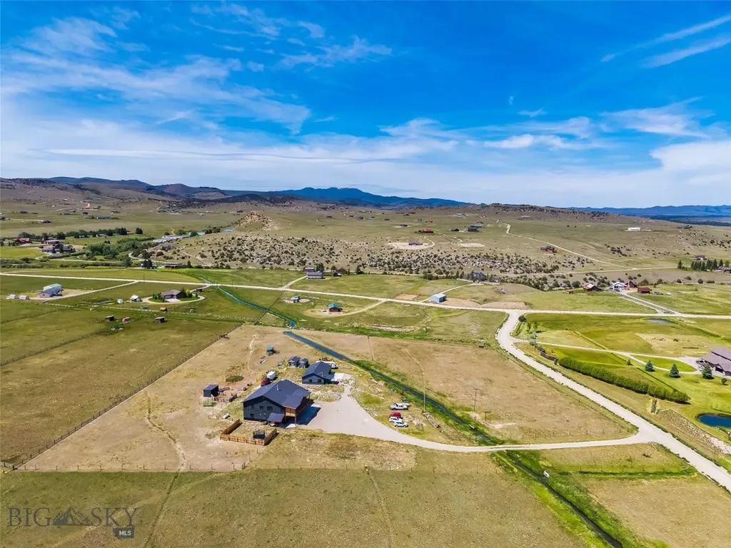 14A & 14b Cookhouse Trail Ennis MT 59729