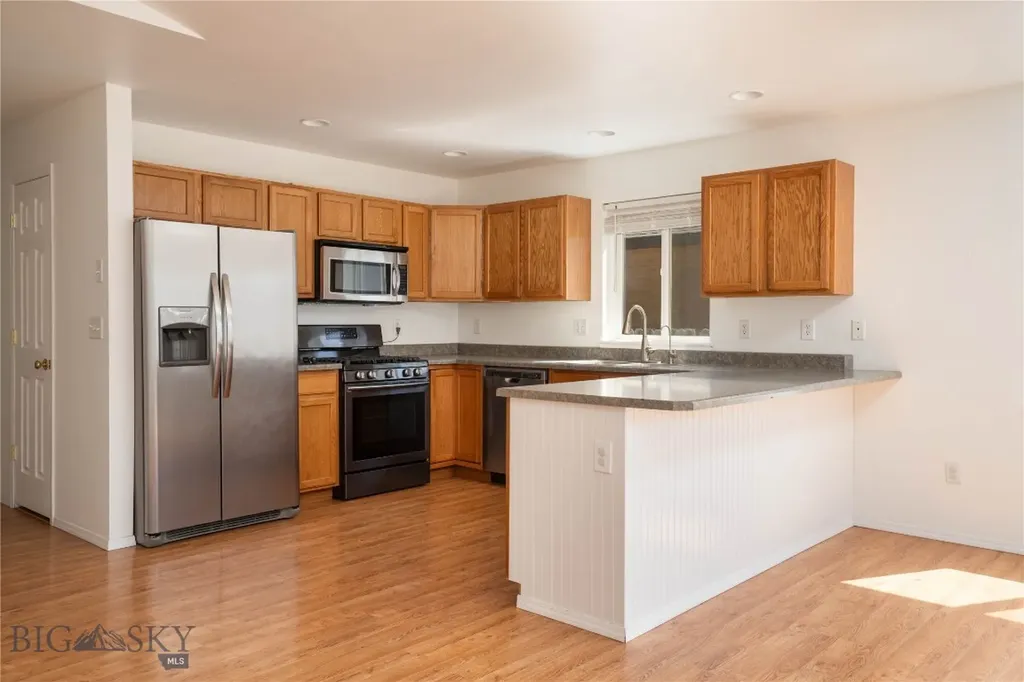 562 N River Rock Drive Belgrade MT 59714