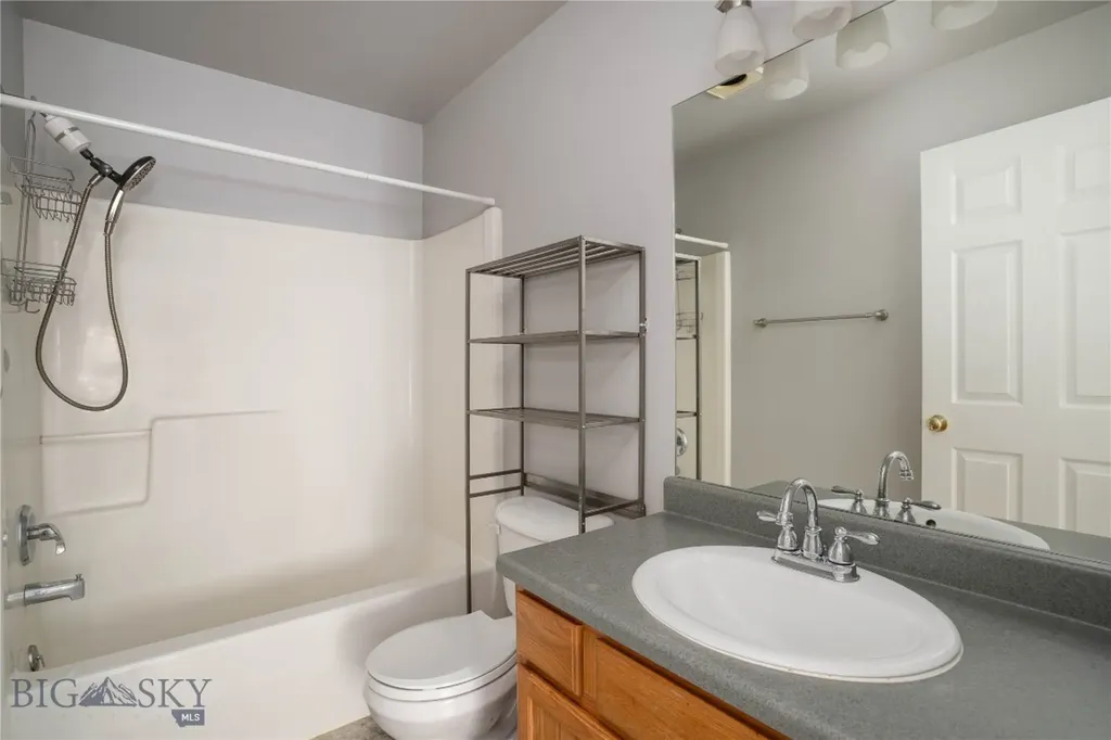 562 N River Rock Drive Belgrade MT 59714