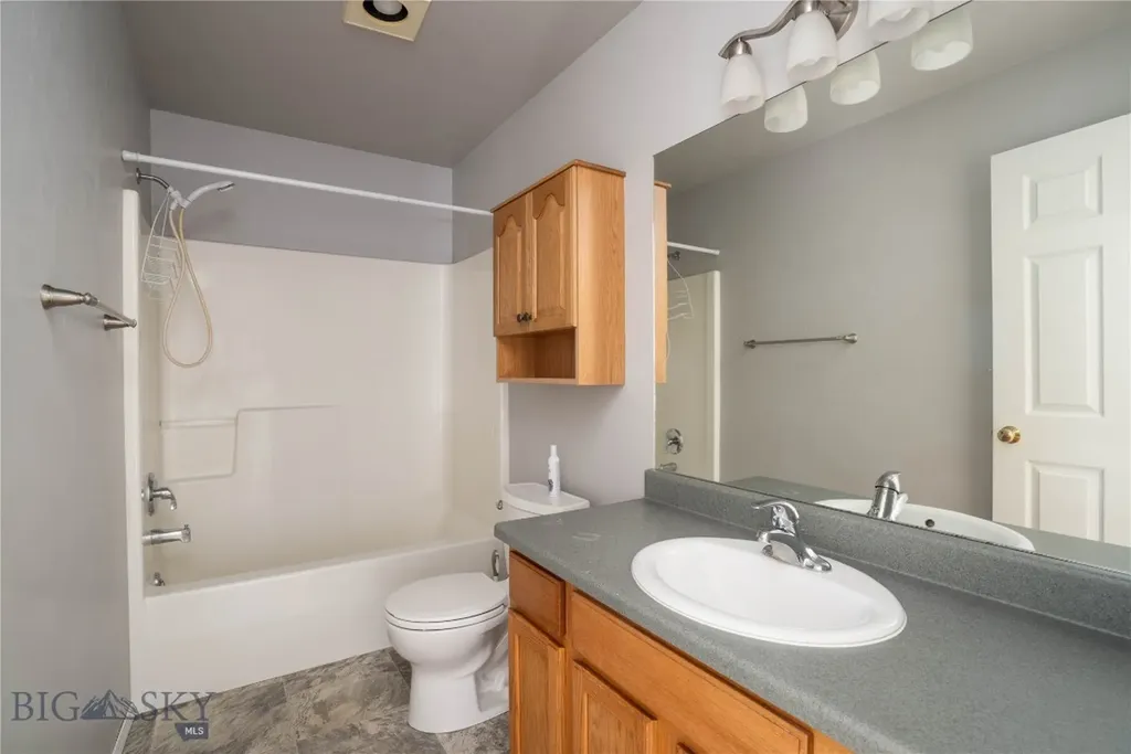 562 N River Rock Drive Belgrade MT 59714