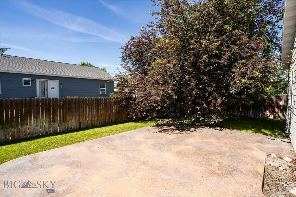 562 N River Rock Drive Belgrade MT 59714