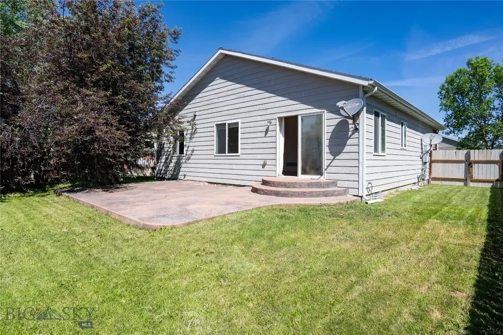 562 N River Rock Drive Belgrade MT 59714