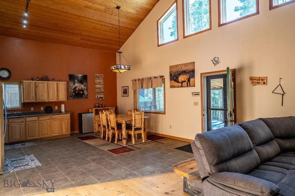 23 Lodgepole Lane W Anaconda MT 59711
