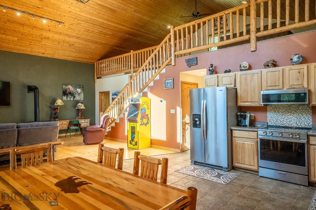 23 Lodgepole Lane W Anaconda MT 59711