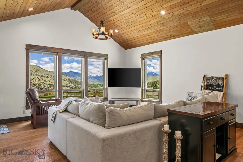 54 Antelope Butte Road Livingston MT 59047