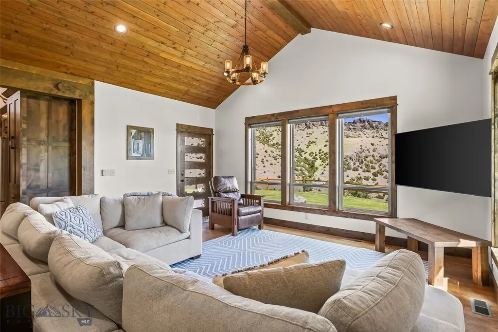 54 Antelope Butte Road Livingston MT 59047