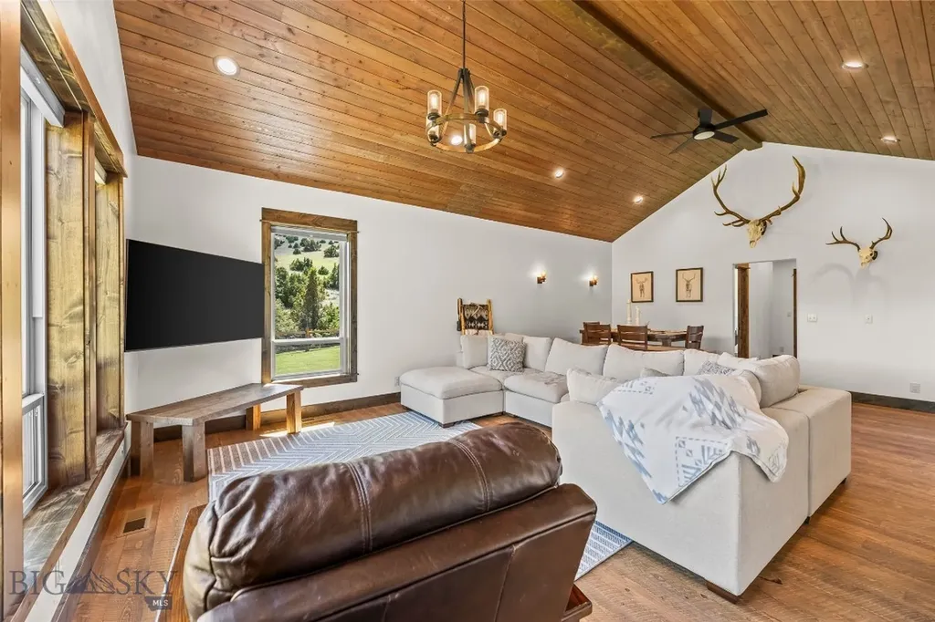 54 Antelope Butte Road Livingston MT 59047