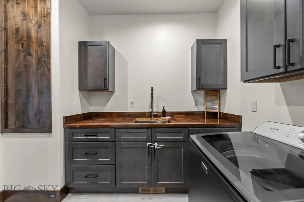 54 Antelope Butte Road Livingston MT 59047