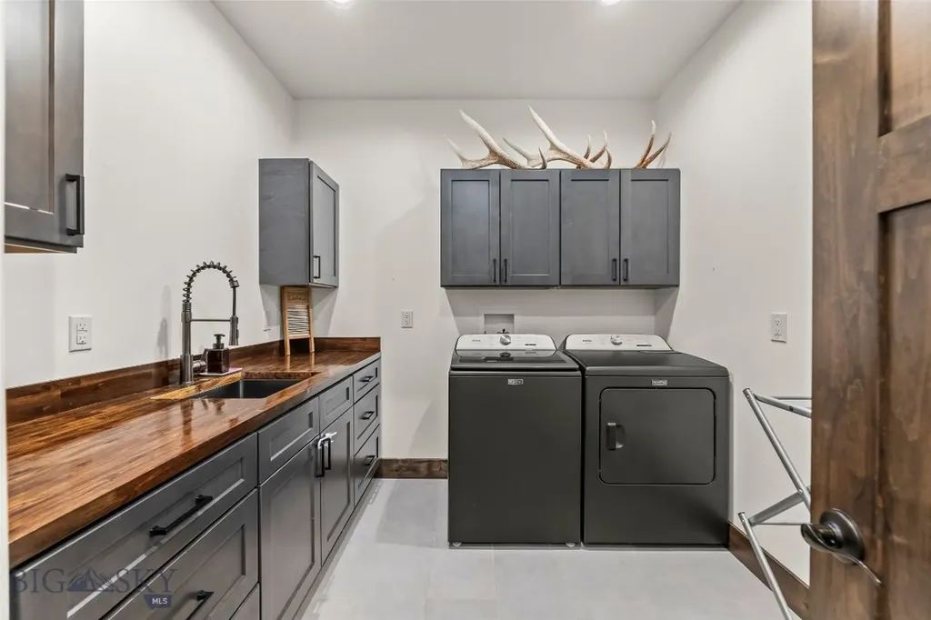 54 Antelope Butte Road Livingston MT 59047