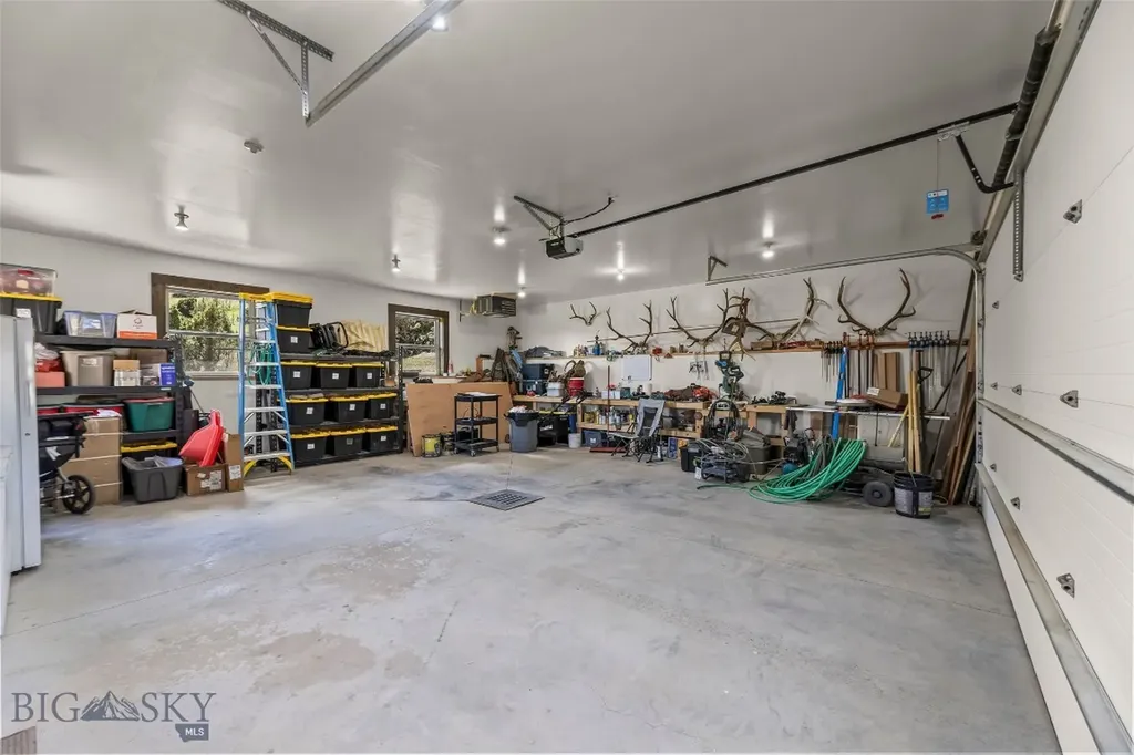 54 Antelope Butte Road Livingston MT 59047