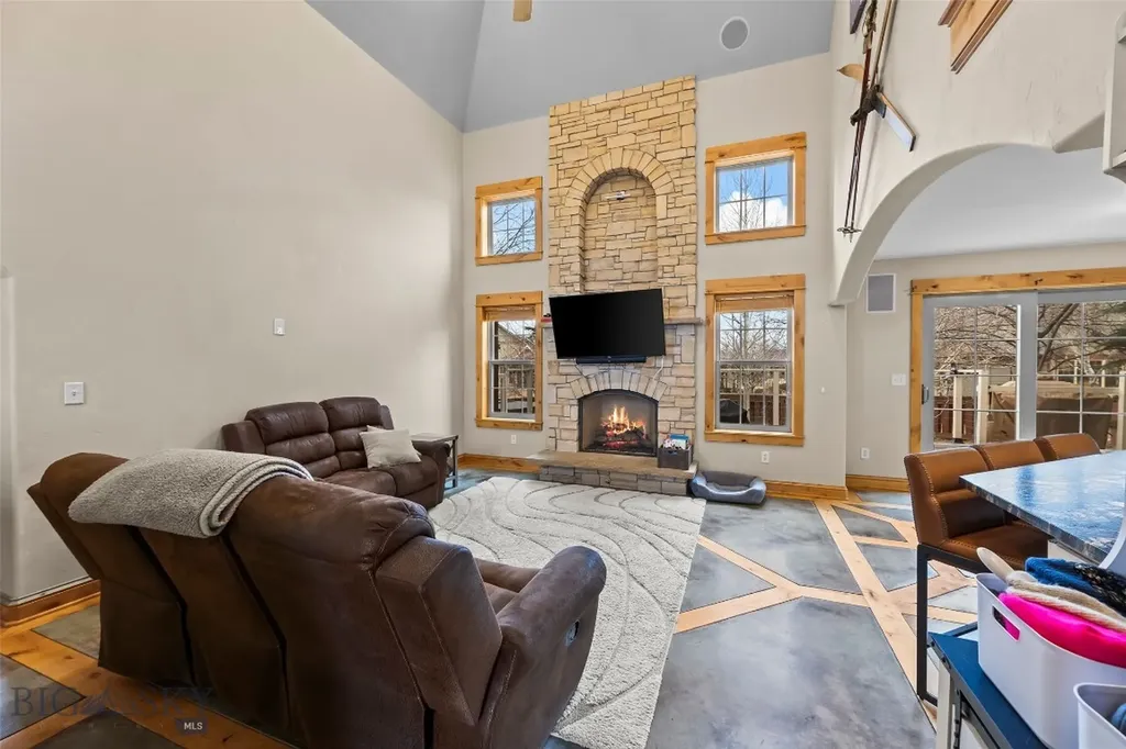 95 W Julie Court Bozeman MT 59718