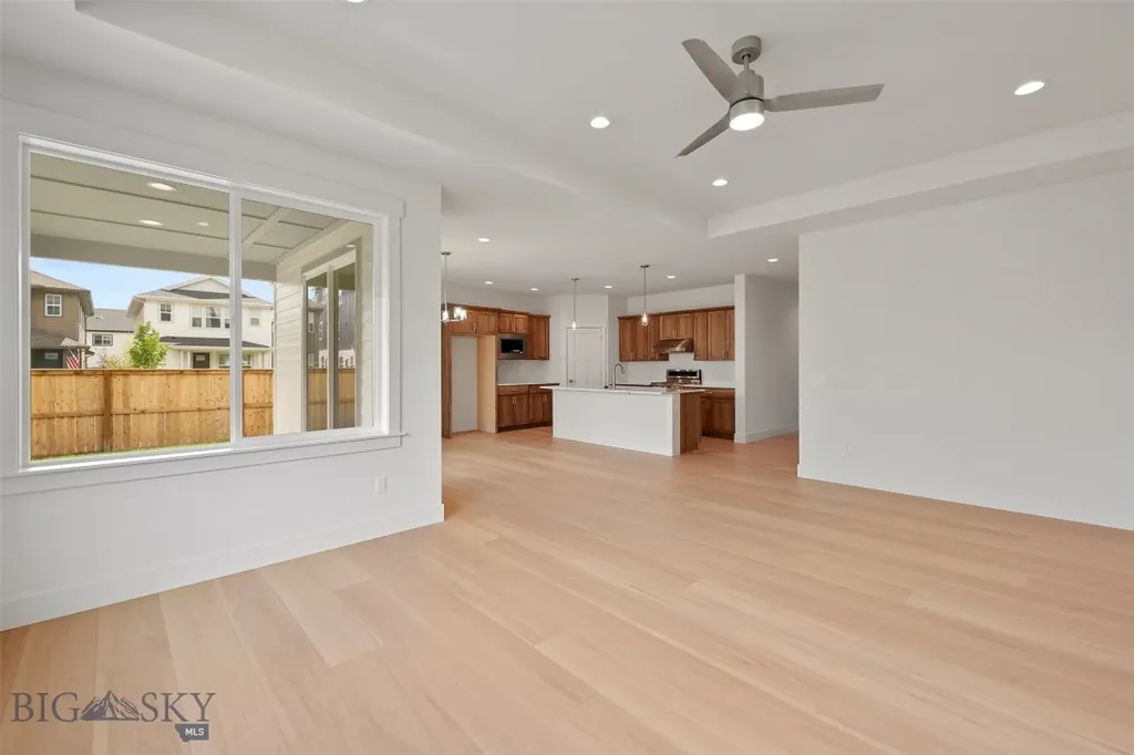1501 Beeker Lane Belgrade MT 59714
