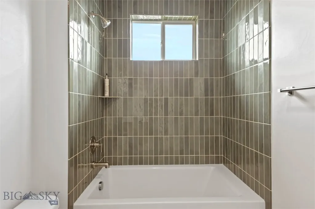 1501 Beeker Lane Belgrade MT 59714