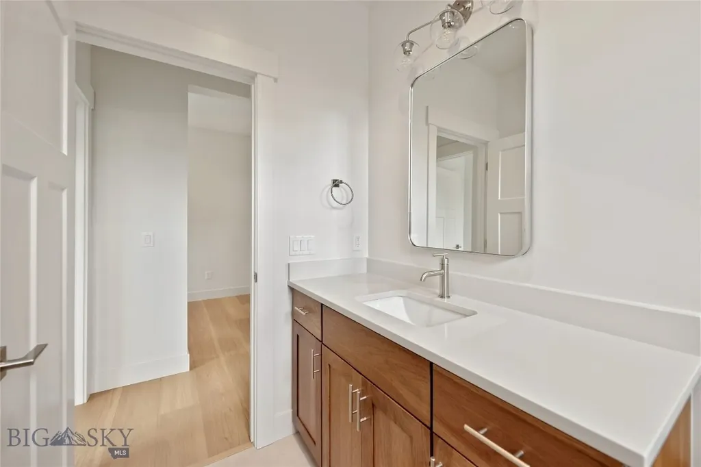 1501 Beeker Lane Belgrade MT 59714