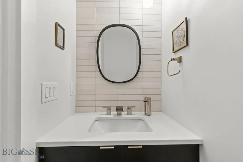 1832 Ryun Sun Way Bozeman MT 59718