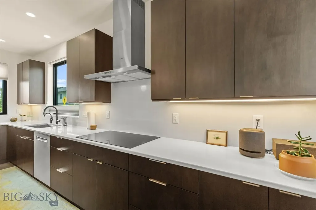 1832 Ryun Sun Way Bozeman MT 59718