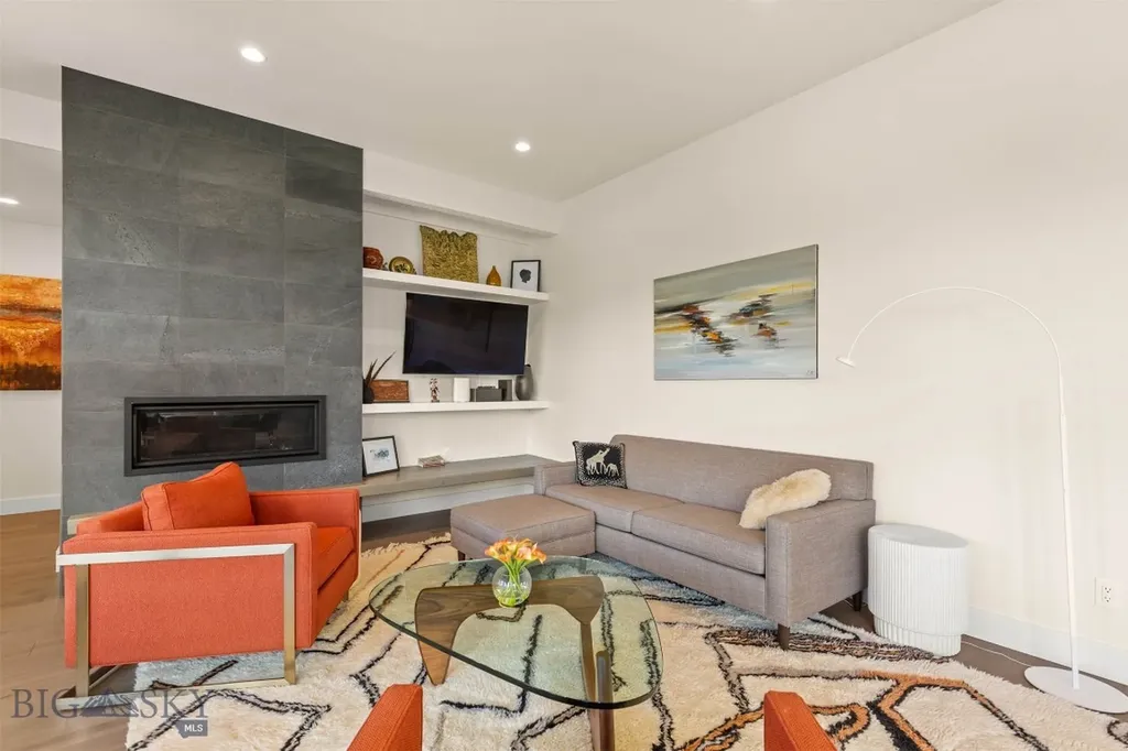 1832 Ryun Sun Way Bozeman MT 59718