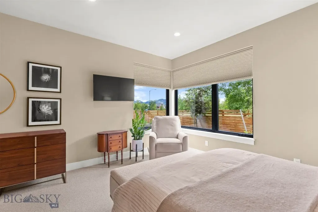 1832 Ryun Sun Way Bozeman MT 59718