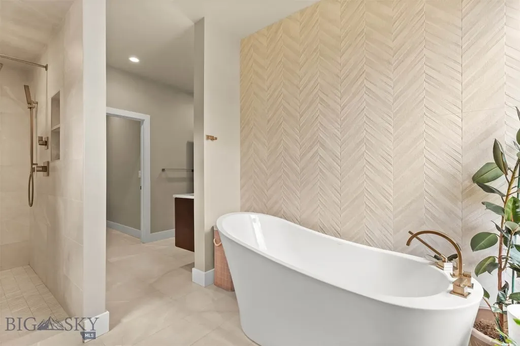 1832 Ryun Sun Way Bozeman MT 59718