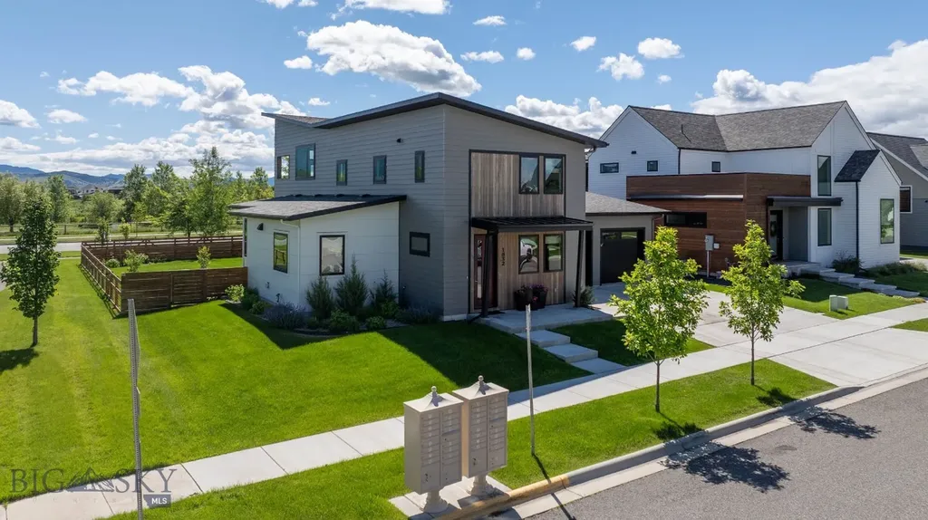 1832 Ryun Sun Way Bozeman MT 59718
