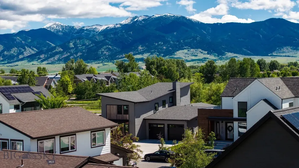1832 Ryun Sun Way Bozeman MT 59718
