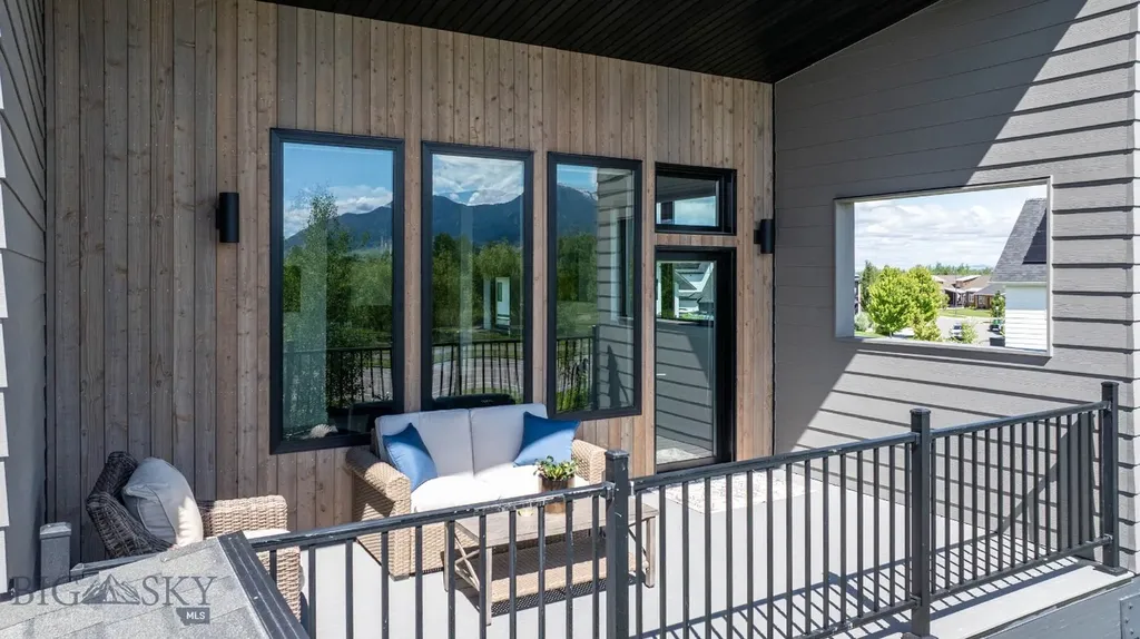 1832 Ryun Sun Way Bozeman MT 59718