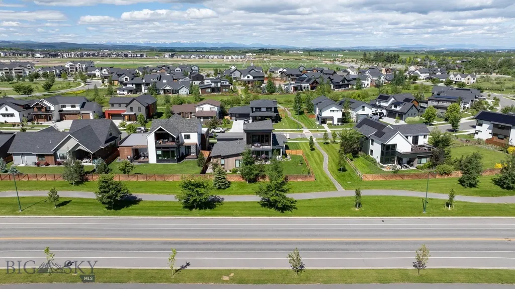 1832 Ryun Sun Way Bozeman MT 59718