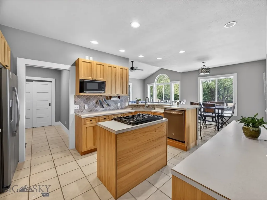 749 Summer Ridge Road Bozeman MT 59715