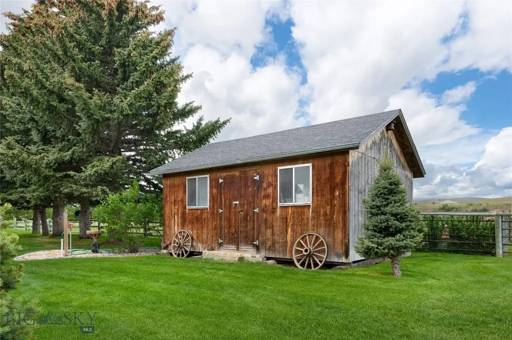 11 Becker Lane Wilsall MT 59086