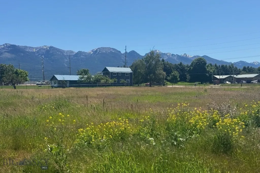 40517 Mt Highway 35 Polson MT 59860