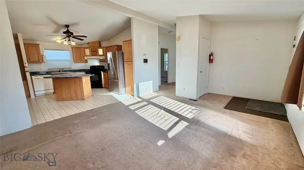 811 Golden West Drive Belgrade MT 59714