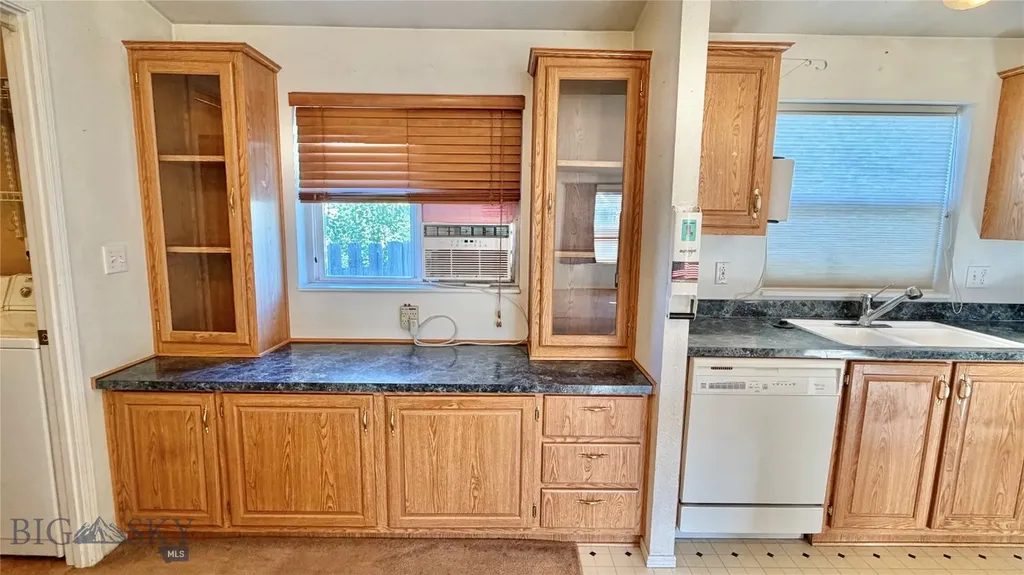 811 Golden West Drive Belgrade MT 59714
