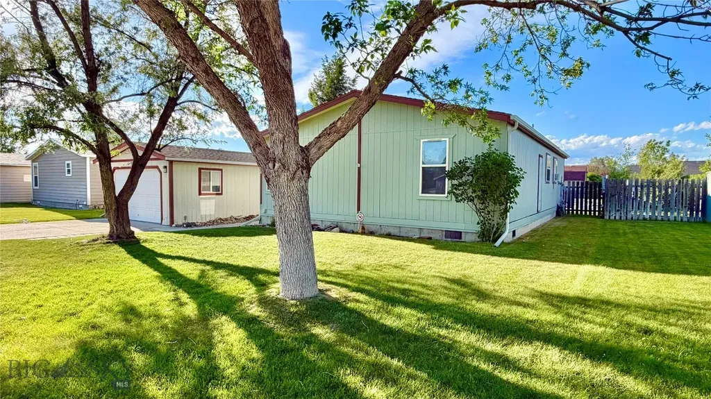 811 Golden West Drive Belgrade MT 59714