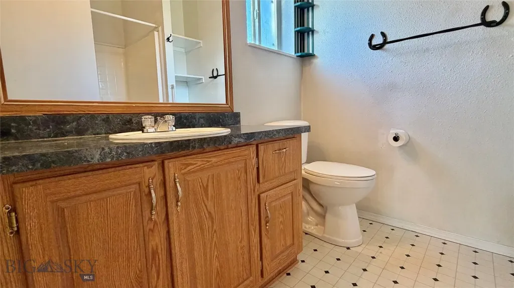 811 Golden West Drive Belgrade MT 59714