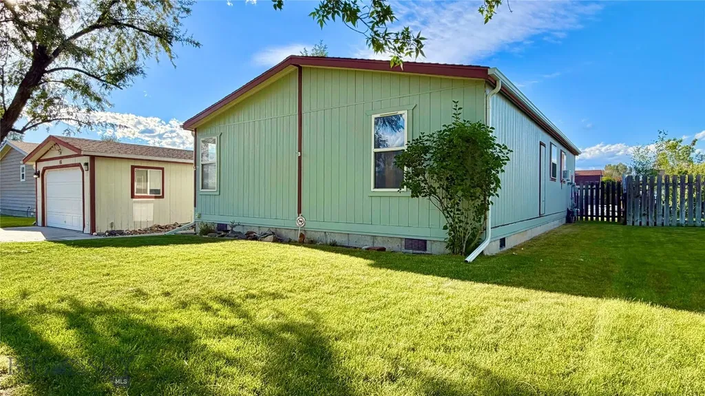 811 Golden West Drive Belgrade MT 59714