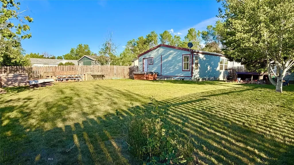 811 Golden West Drive Belgrade MT 59714